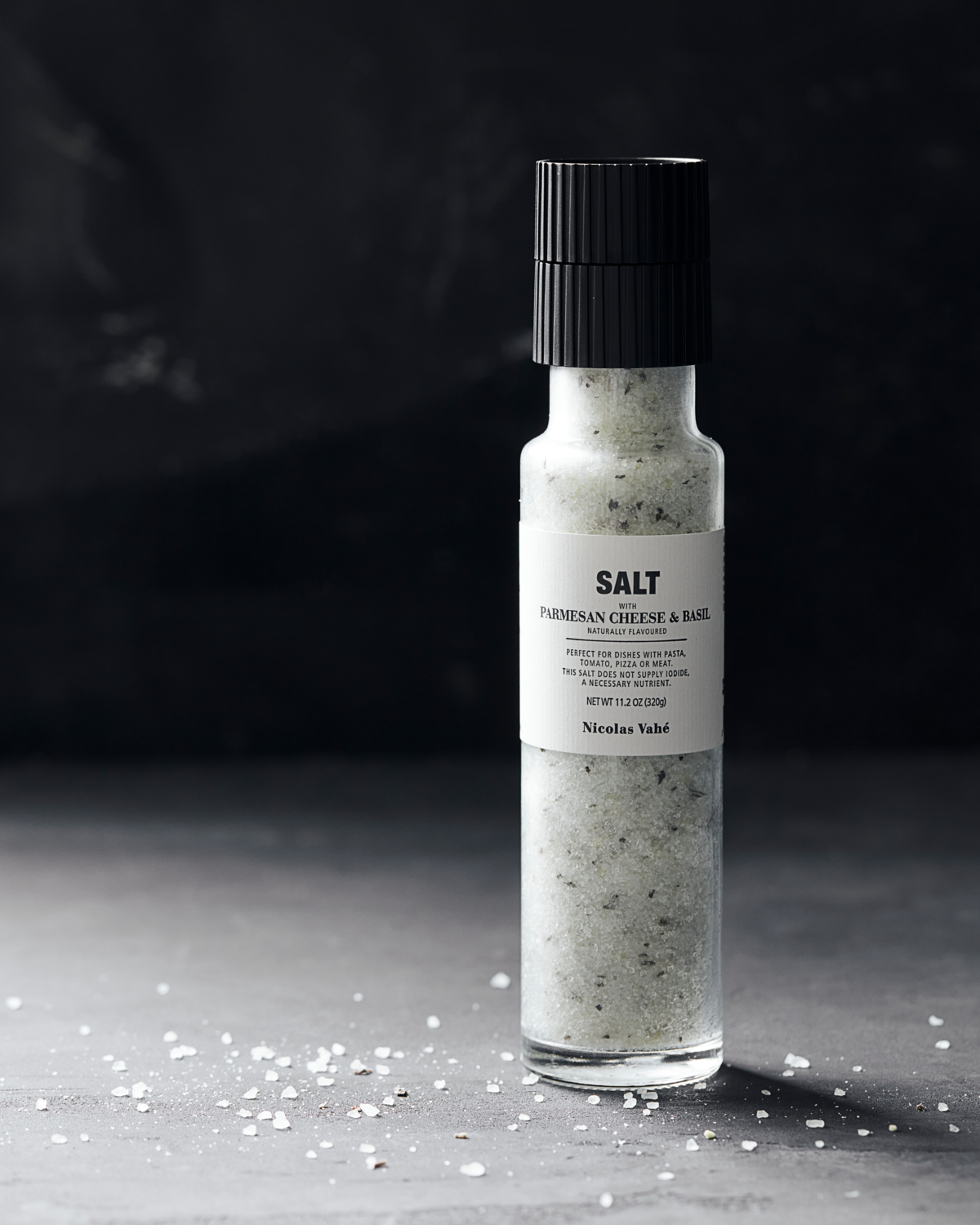 Nicolas Vahé Salt, parmesanost & basilikum