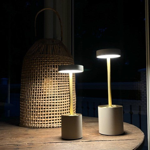 Juletilbud - Ledningsfri og genopladelig bordlampe Take Me  -  Mini